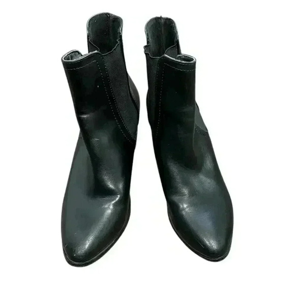 Women's Ankle Booties Size 6.5 Faux Leather Used Condition - Picture 3 of 6